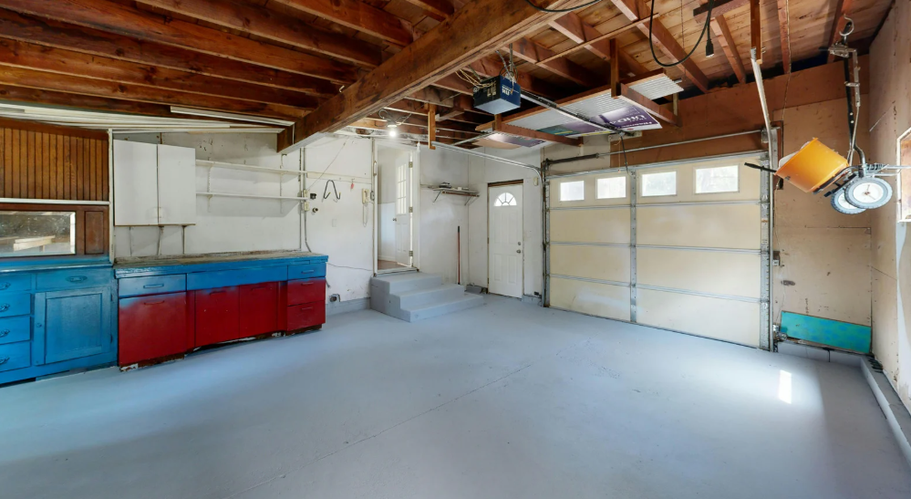 How to Install a Commercial Garage Door Opener for Maximum Efficiency